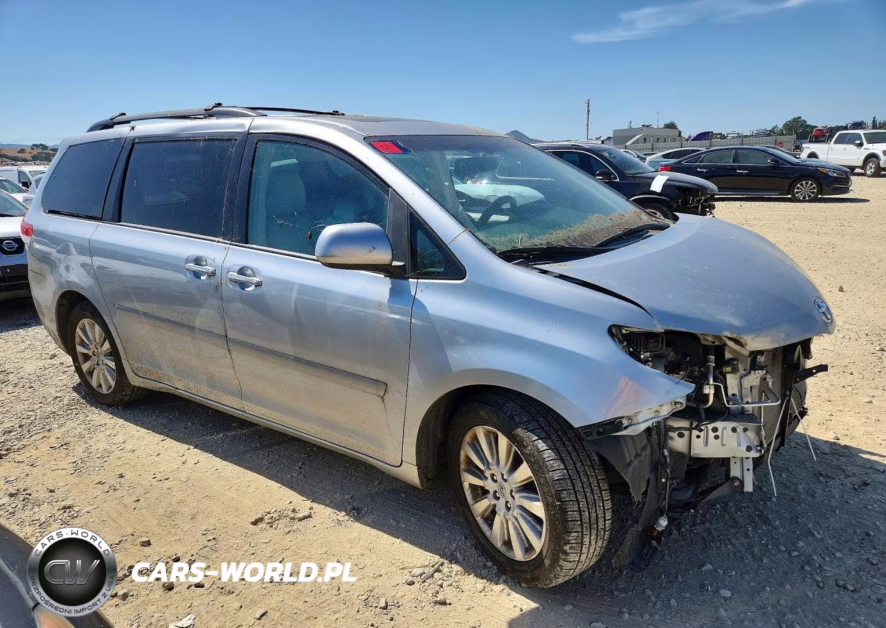2014 Toyota Sienna Xle 7-Passenger VIN:5TDDK3DC2ES074851 - 4