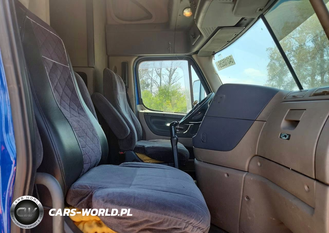2008 Freightliner Cascadia Semi Truck VIN:1FUJGLCK28LAA7189 - 5