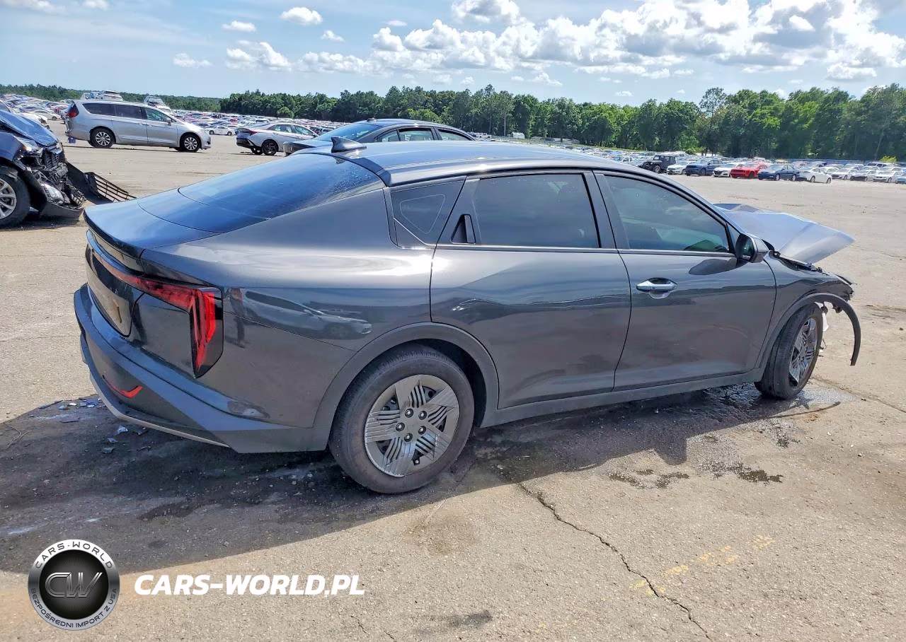 2025 Kia K4 Lx VIN:3KPFT4DE4SE220217 - 3