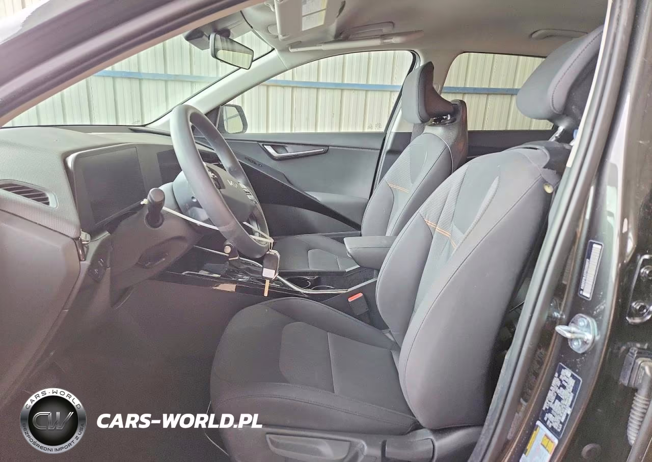 2026 Kia Niro Lx VIN:KNDCP3LE2T5336077 - 7