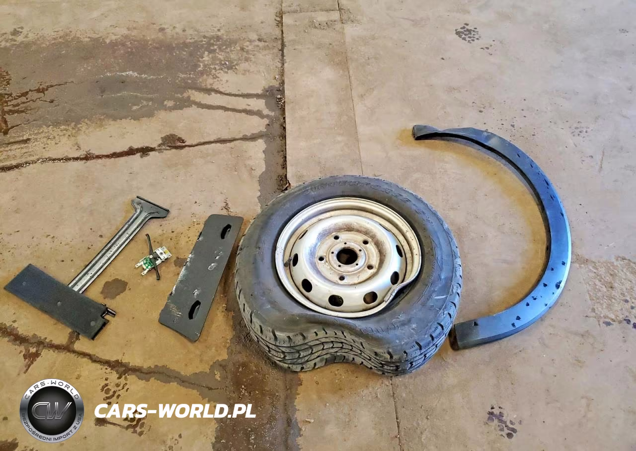 2019 Ford Transit T-150 VIN:1FTYE1ZM6KKB43977 - 13