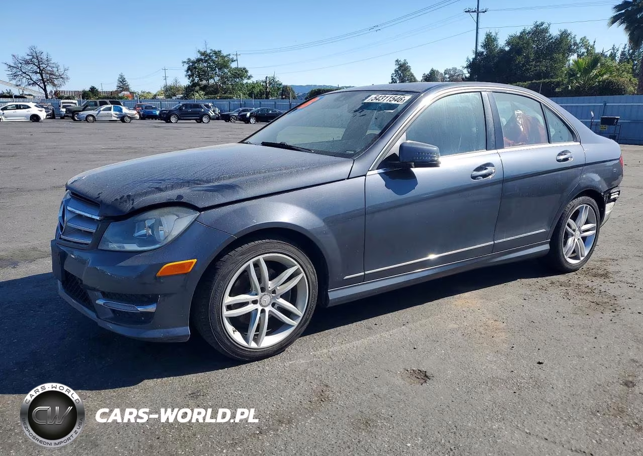 2013 Mercedes-Benz C 250 Sport