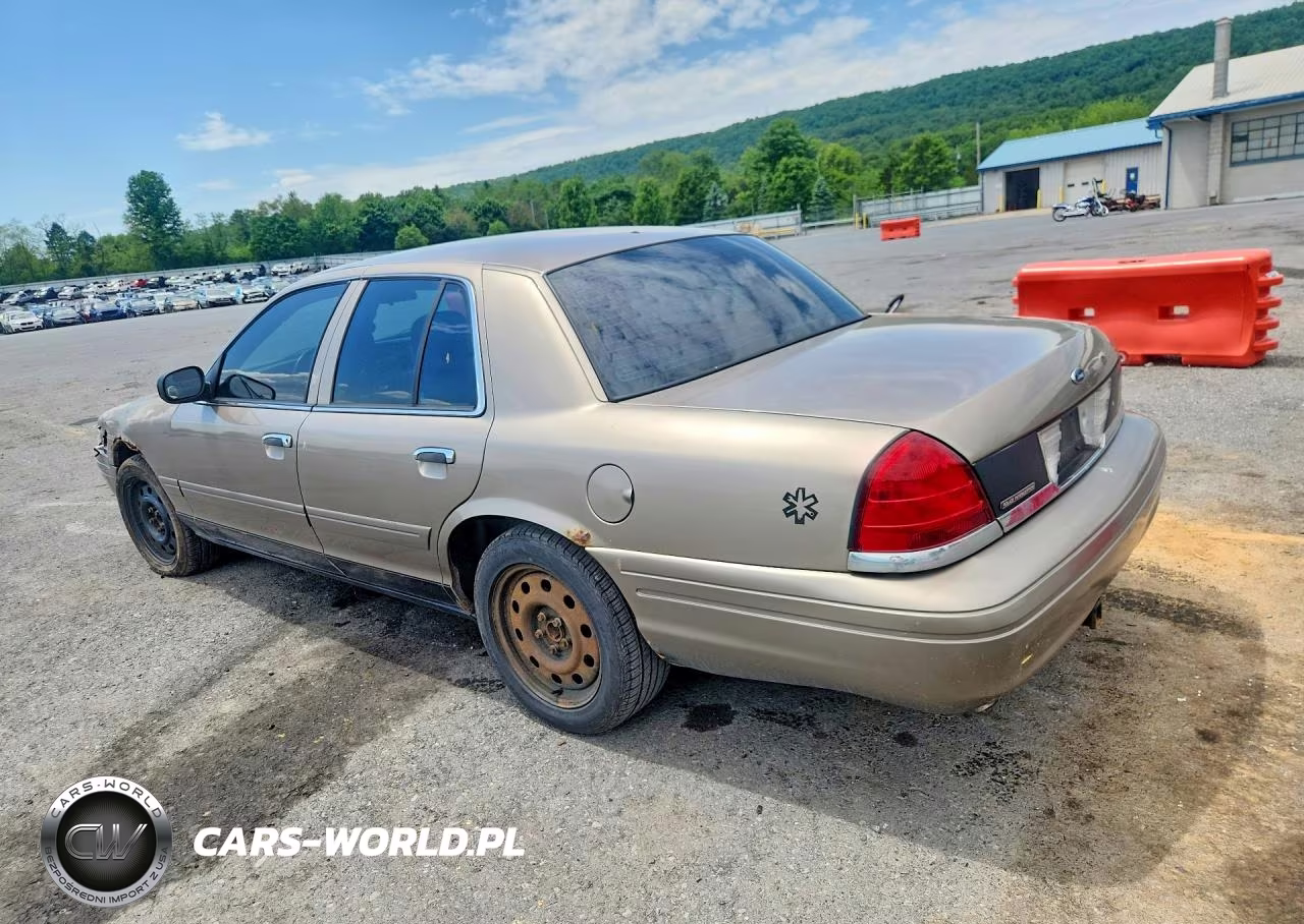 2007 Ford Crown Victoria Police Interceptor VIN:2FAHP71W87X106143 - 2