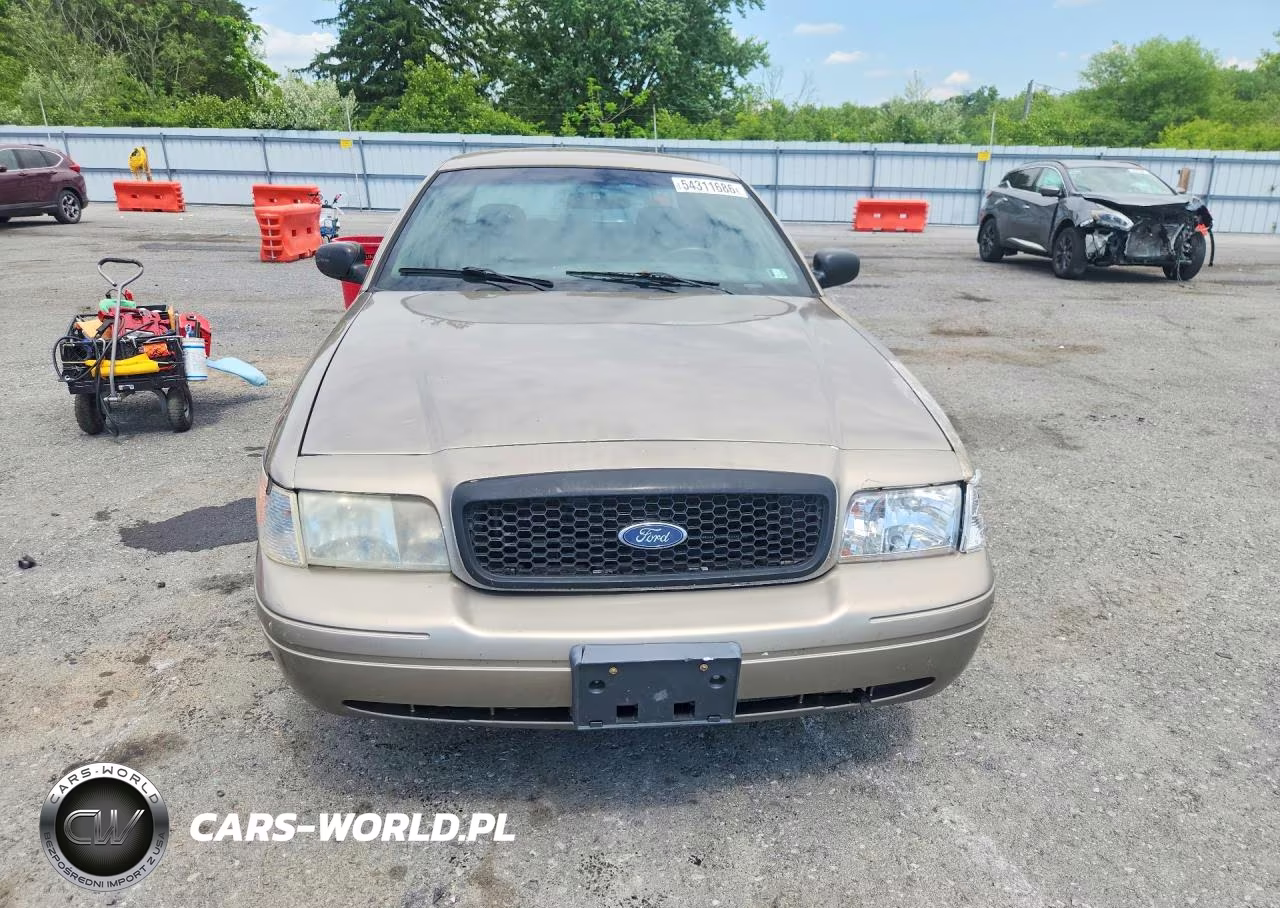 2007 Ford Crown Victoria Police Interceptor VIN:2FAHP71W87X106143 - 5