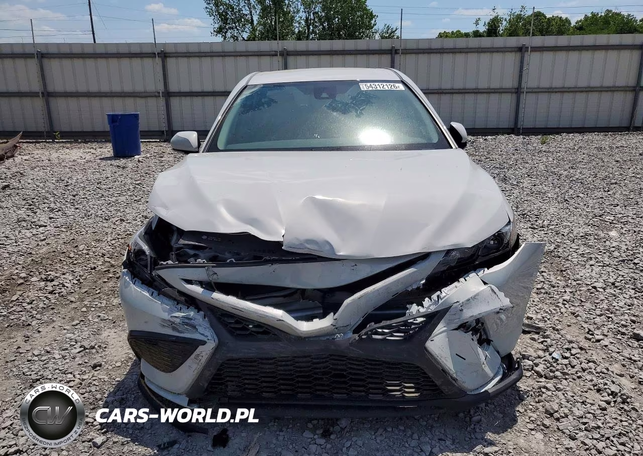 2024 Toyota Camry Se VIN:4T1T11AK5RU213754 - 5