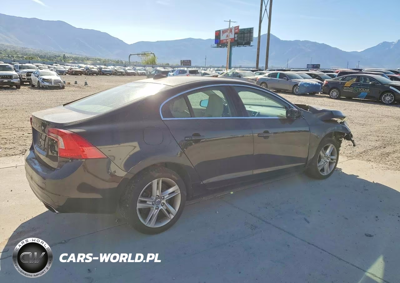 2014 Volvo S60 T5 VIN:YV1612FS4E1299127 - 3
