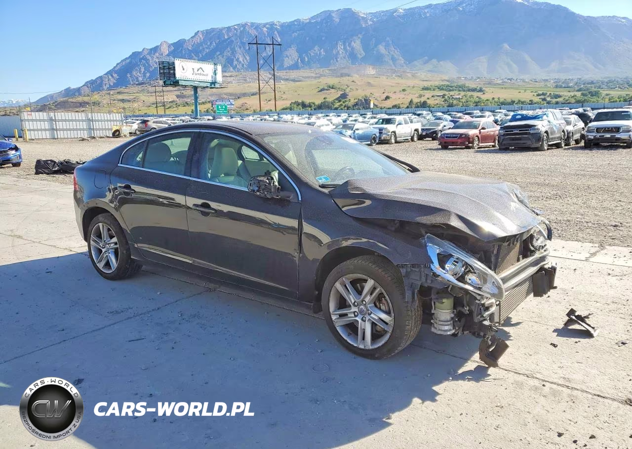 2014 Volvo S60 T5 VIN:YV1612FS4E1299127 - 4