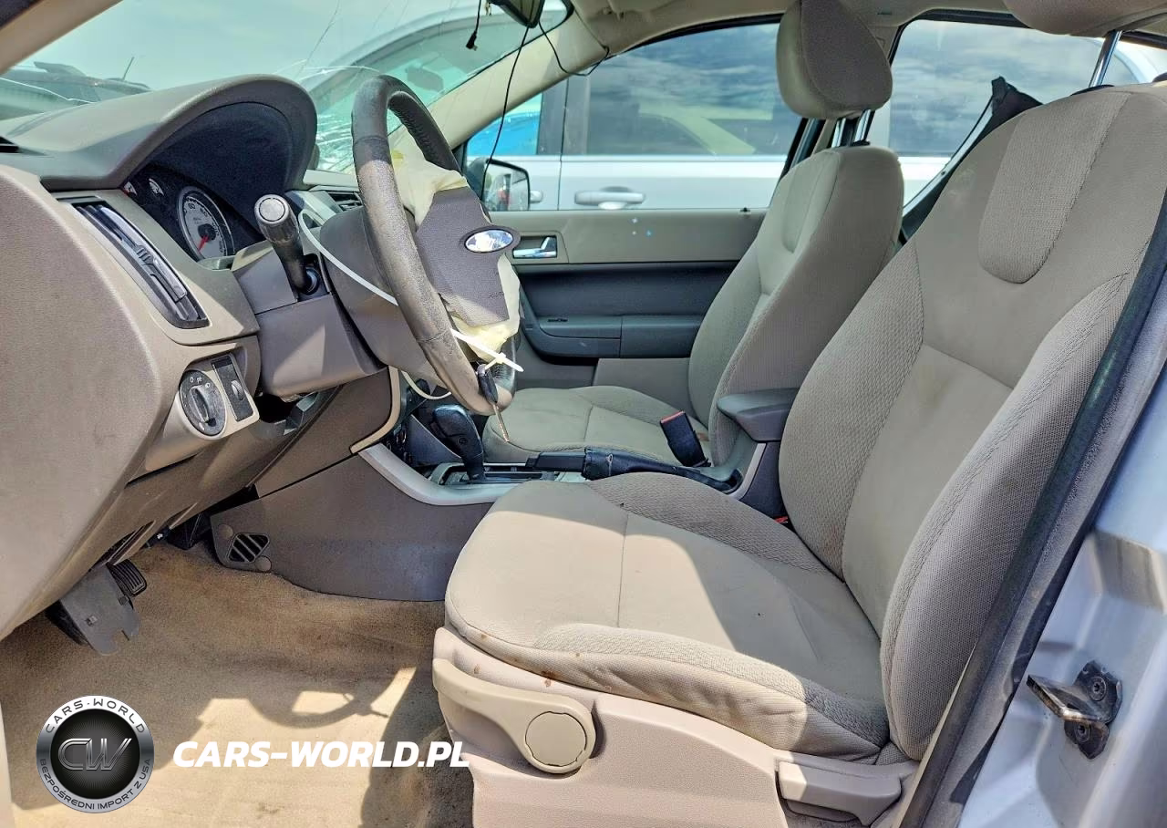 2008 Ford Focus Se VIN:1FAHP35N18W212490 - 7