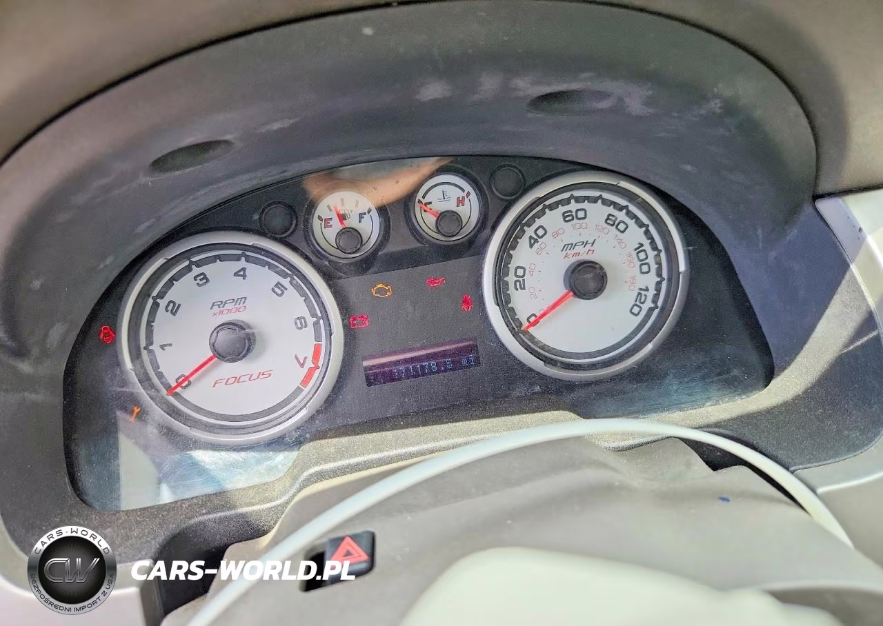 2008 Ford Focus Se VIN:1FAHP35N18W212490 - 9