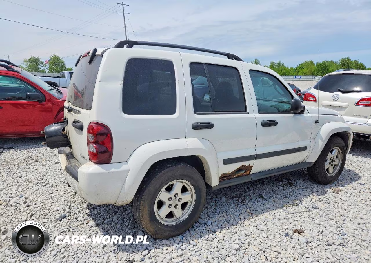 2007 Jeep Liberty Sport VIN:1J4GL48K87W696112 - 3