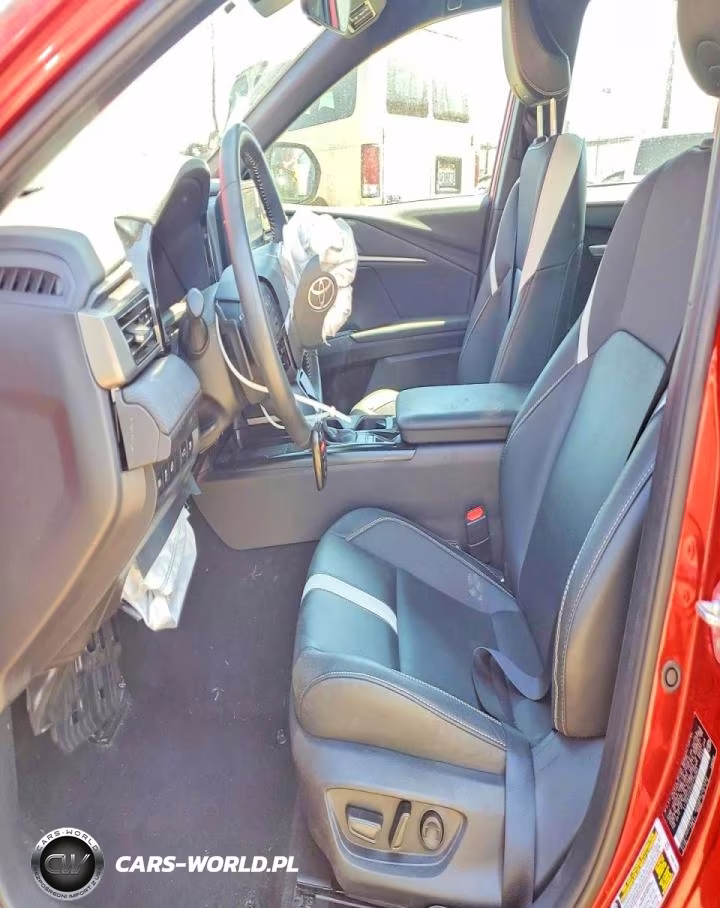 2025 Toyota Camry Se VIN:4T1DAACK0SU176362 - 7