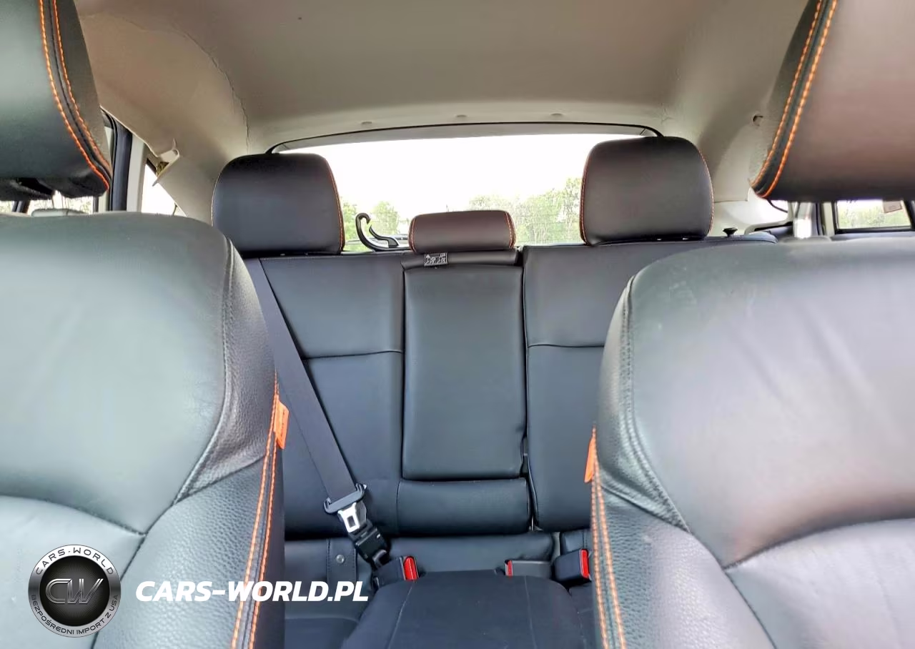 2016 Subaru Crosstrek Limited VIN:JF2GPANC5G8248731 - 10