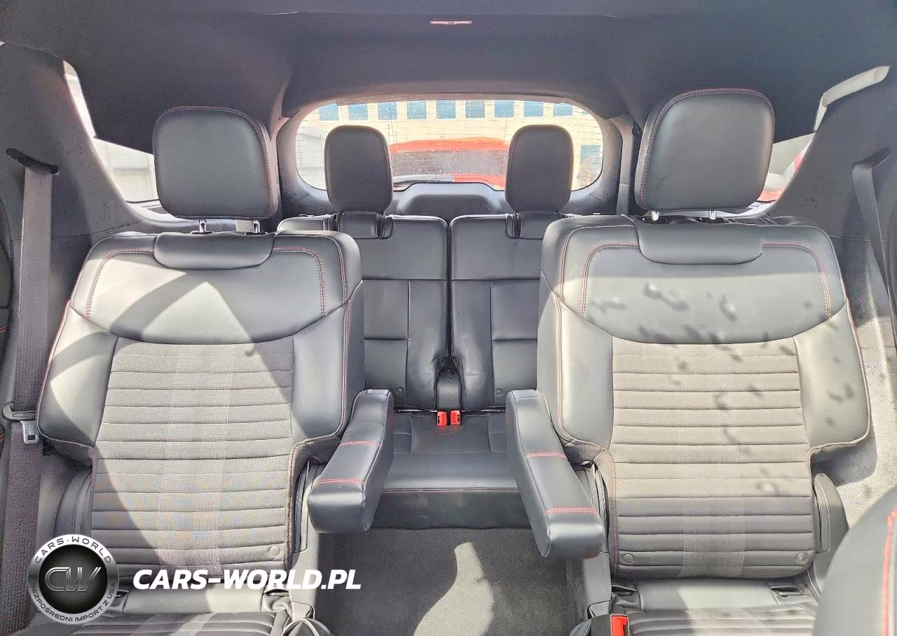2025 Ford Explorer St-Line VIN:1FMUK8KH4SGA43792 - 10