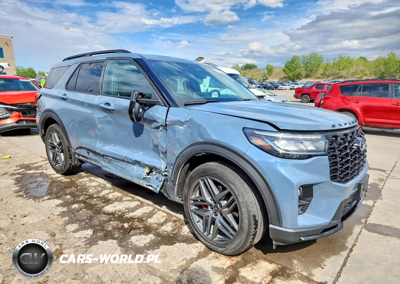 2025 Ford Explorer St-Line VIN:1FMUK8KH4SGA43792 - 4