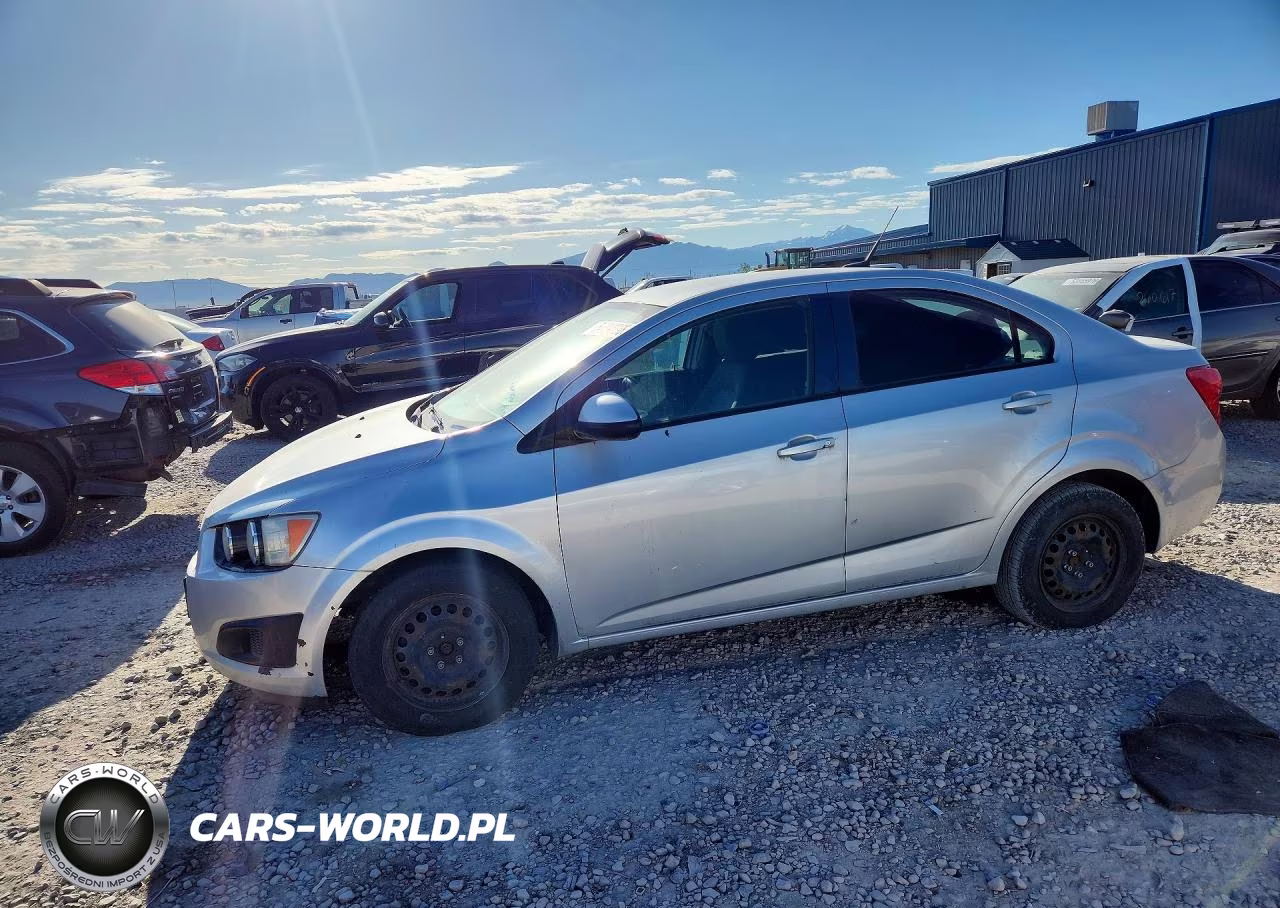 2014 Chevrolet Sonic Ls