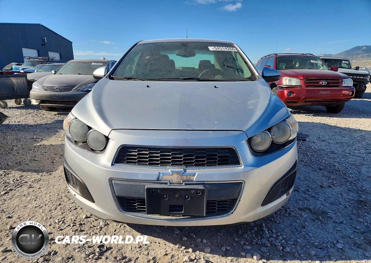2014 Chevrolet Sonic Ls VIN:1G1JB5SH6E4194525 - 5