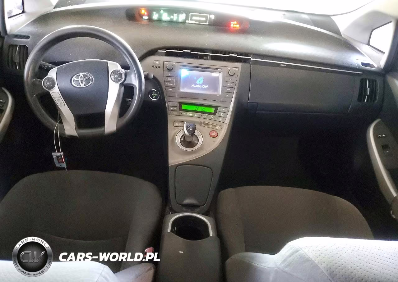 2013 Toyota Prius Two VIN:JTDKN3DU6D0340493 - 8