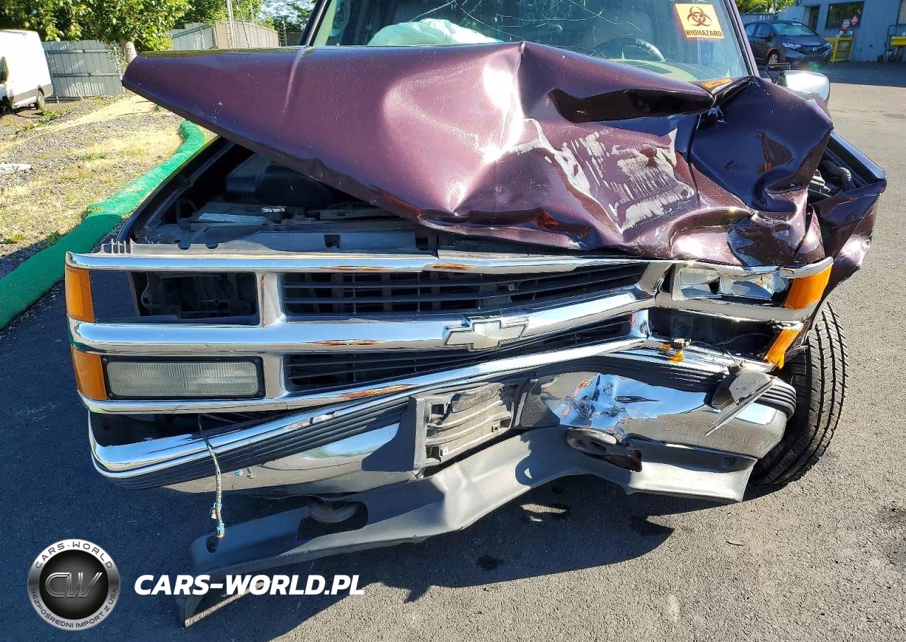 1997 Chevrolet Tahoe K1500 VIN:1GNEK13R0VJ375945 - 11