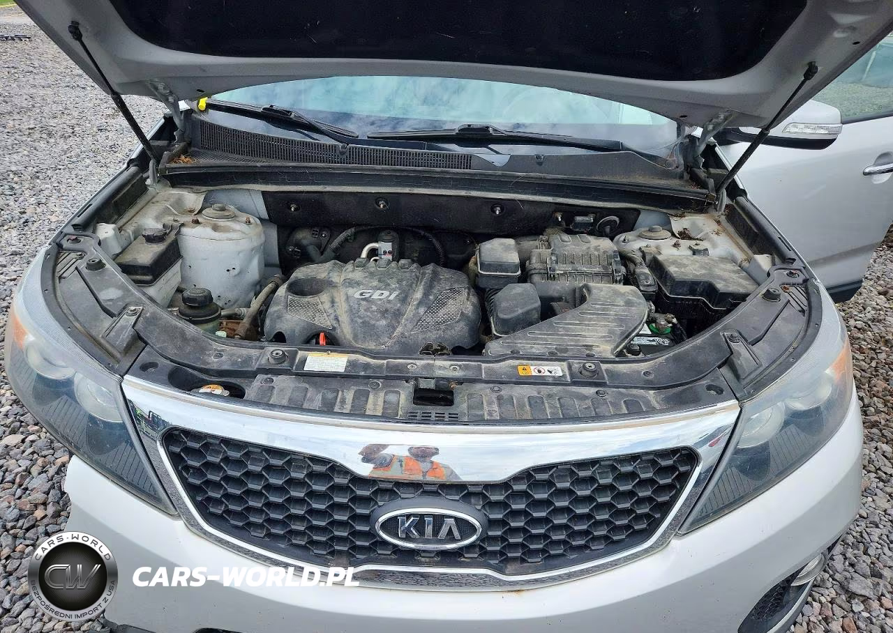 2013 Kia Sorento Lx VIN:5XYKTCA63DG400607 - 11