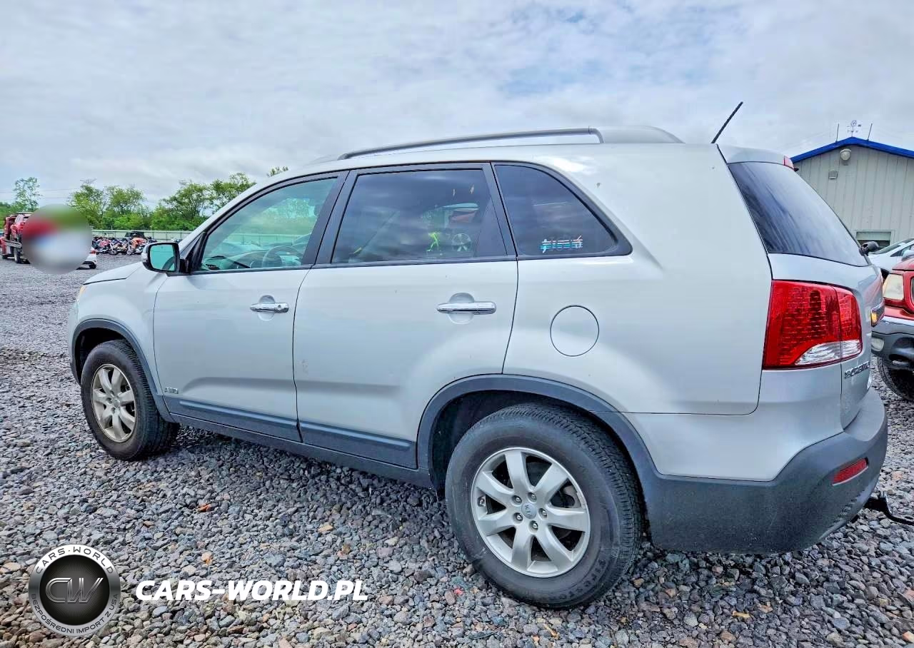 2013 Kia Sorento Lx VIN:5XYKTCA63DG400607 - 2