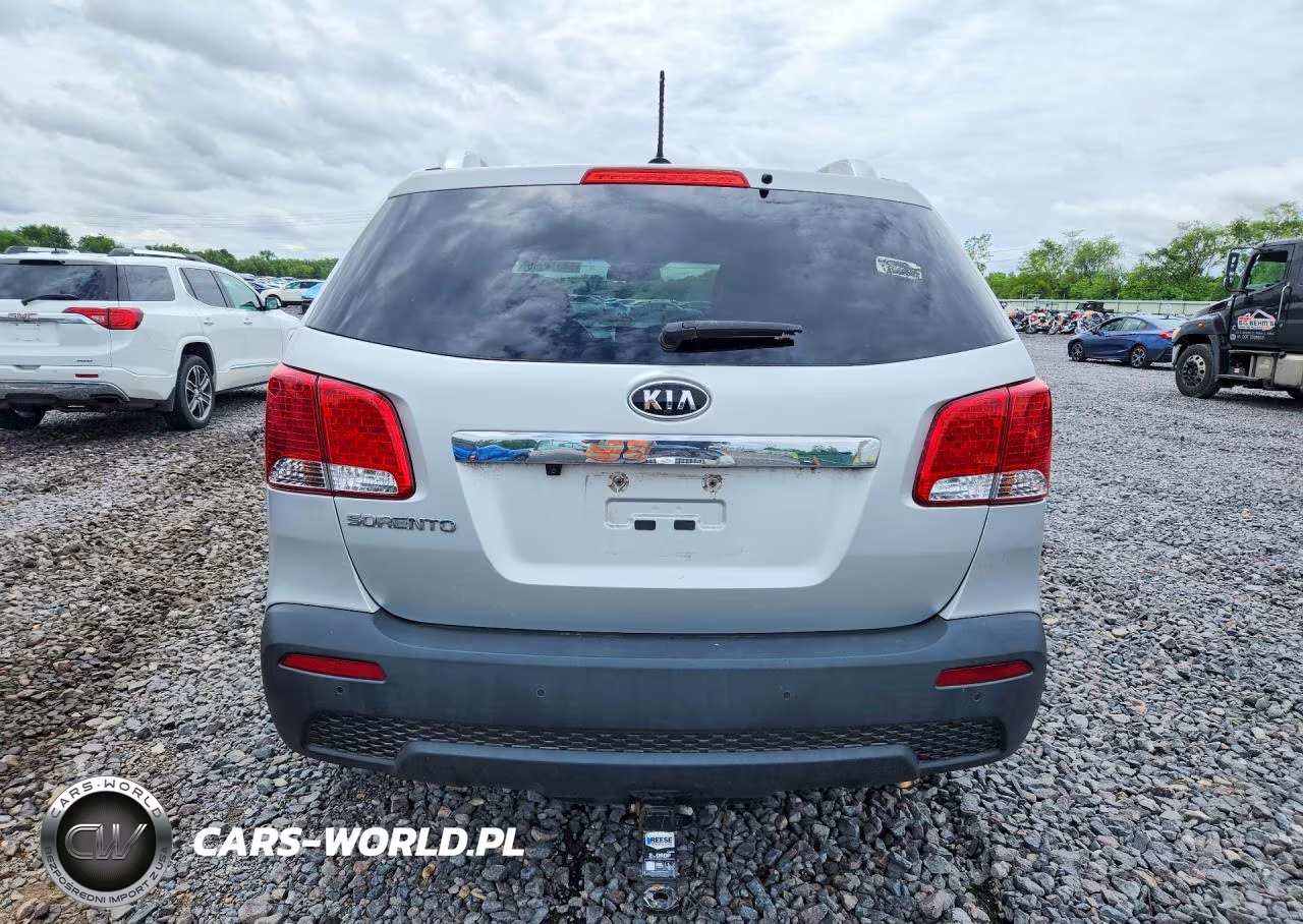 2013 Kia Sorento Lx VIN:5XYKTCA63DG400607 - 6