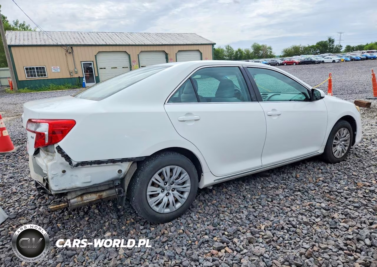 2012 Toyota Camry Le VIN:4T1BF1FK8CU549718 - 3