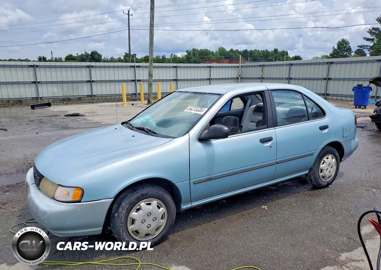 1997 Nissan Sentra Base