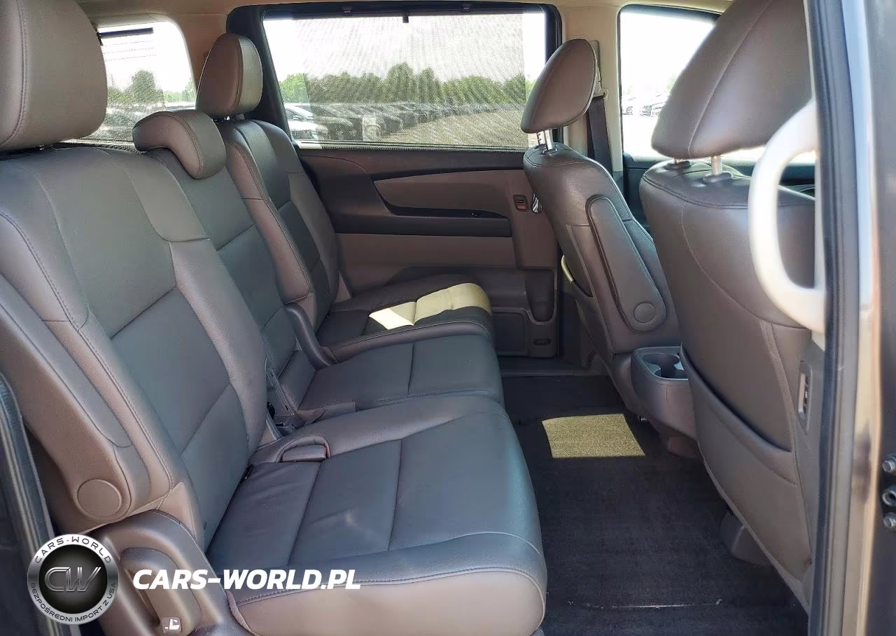 2014 Honda Odyssey Touring VIN:5FNRL5H97EB074295 - 11
