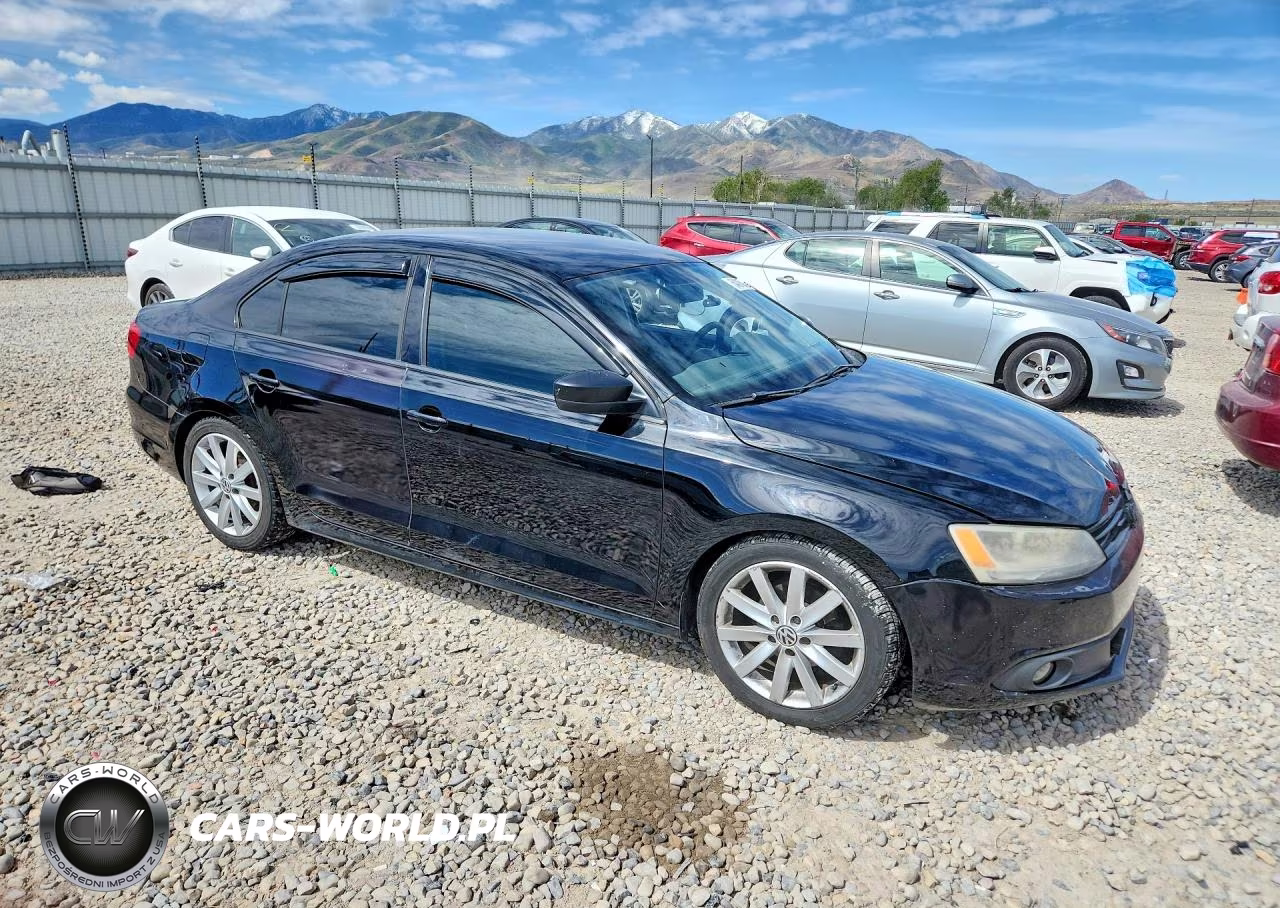 2011 Volkswagen Jetta Base VIN:3VW2K7AJXBM361879 - 4