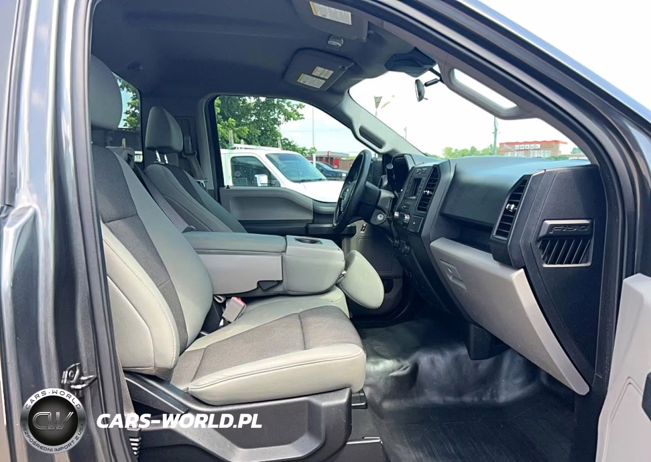 2020 Ford F150 VIN:1FTMF1CB7LKE59067 - 5