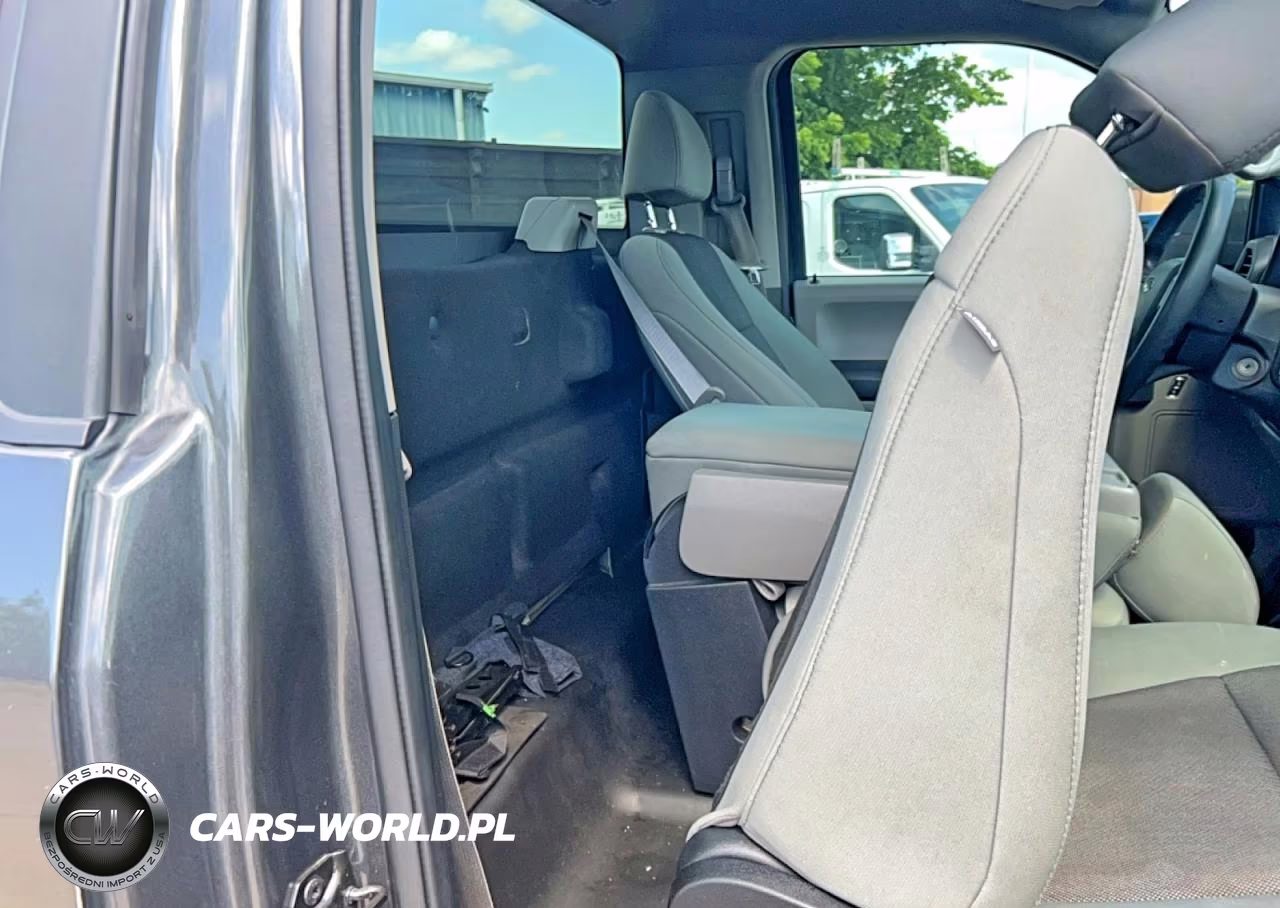 2020 Ford F150 VIN:1FTMF1CB7LKE59067 - 6