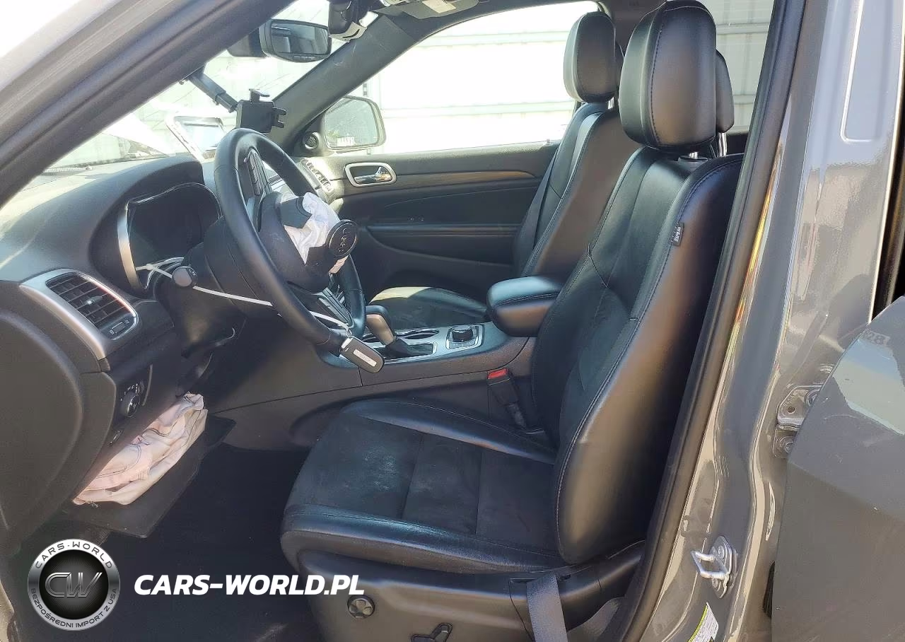 2019 Jeep Grand Cherokee Laredo VIN:1C4RJFAG7KC728600 - 7