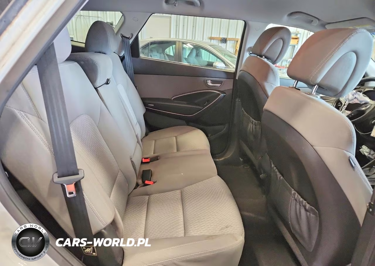 2017 Hyundai Santa Fe Se VIN:KM8SMDHF6HU202838 - 11