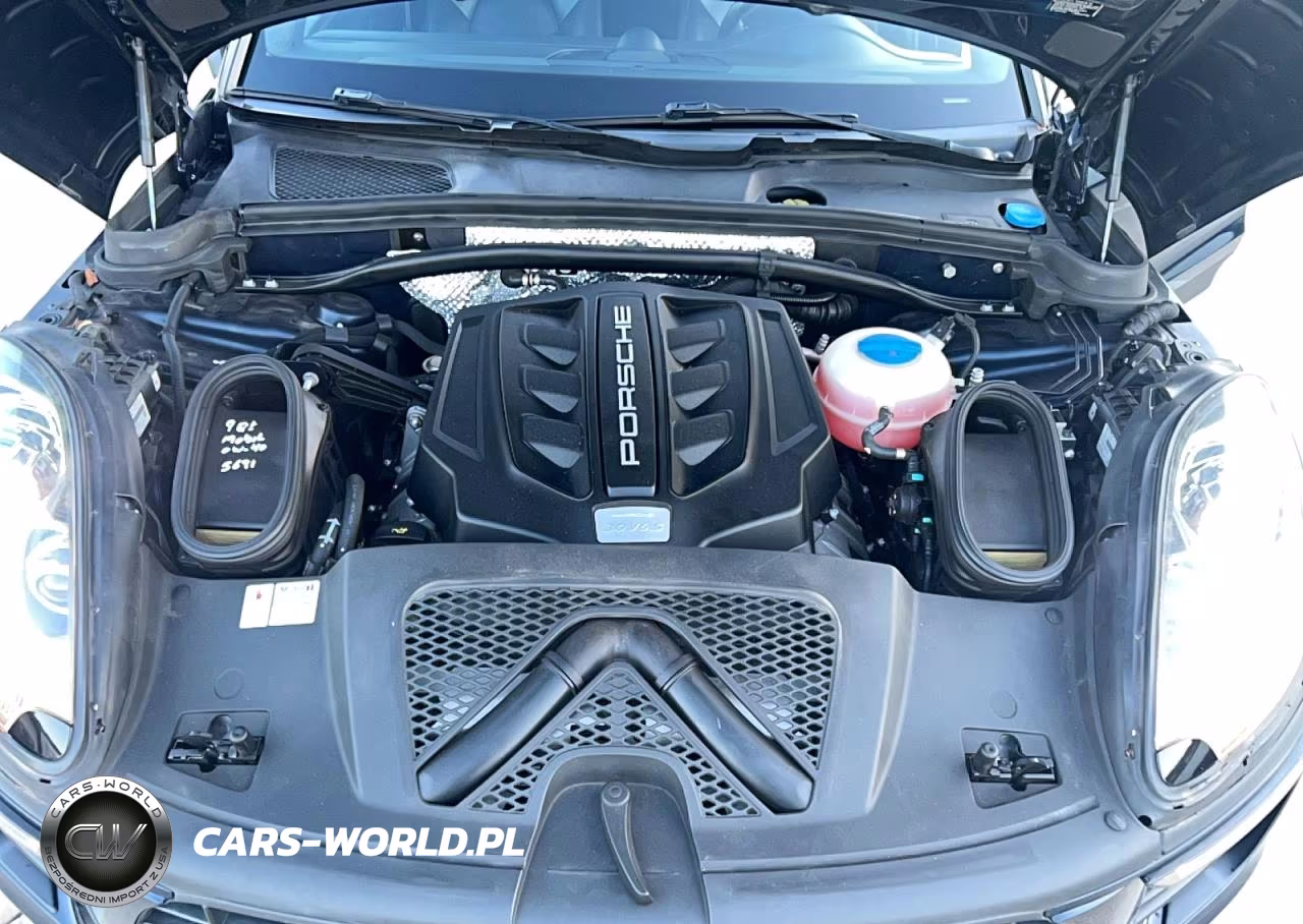 2018 Porsche Macan S VIN:WP1AB2A5XJLB34419 - 7