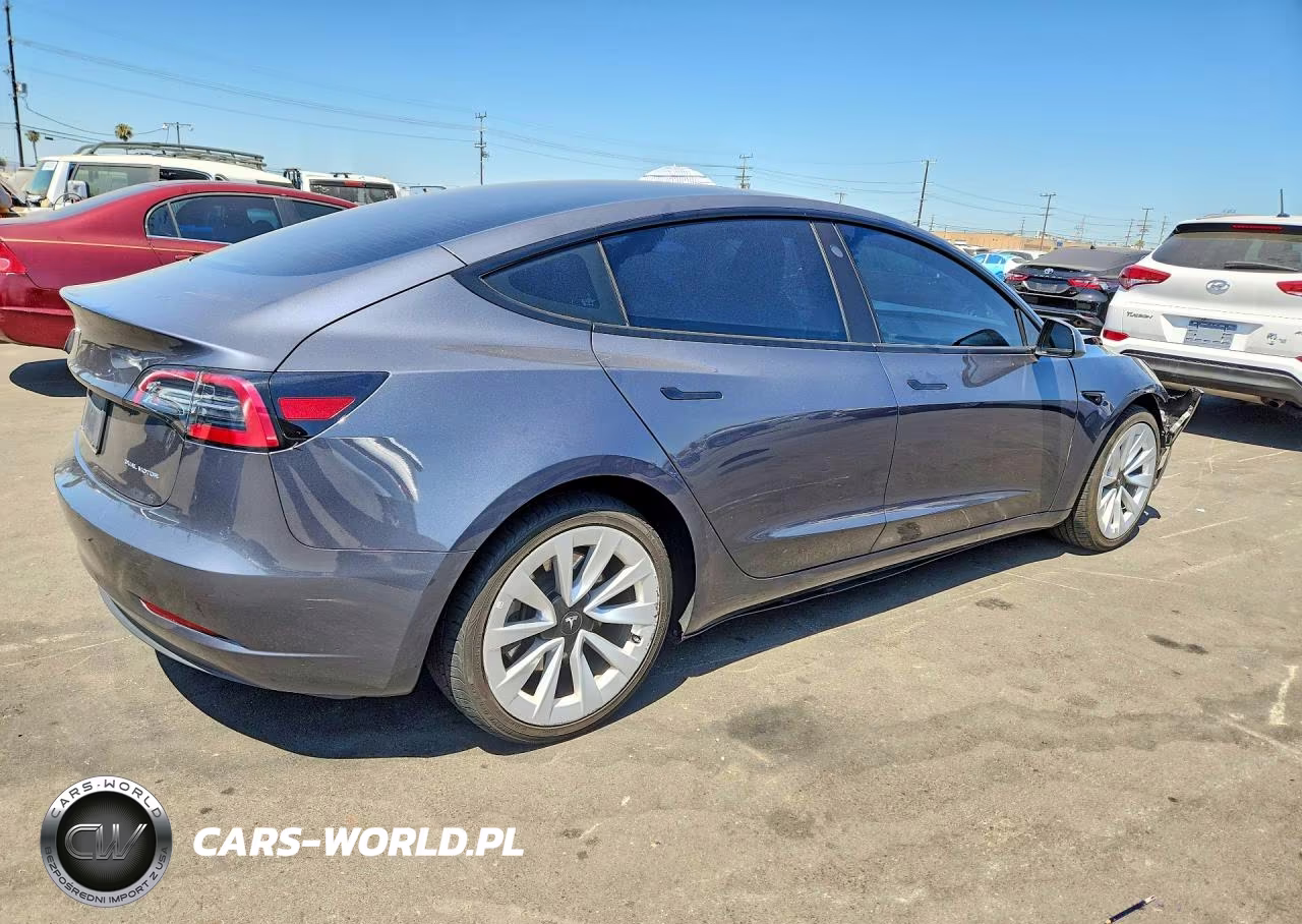 2023 Tesla Model 3 VIN:5YJ3E1EB2PF387628 - 3