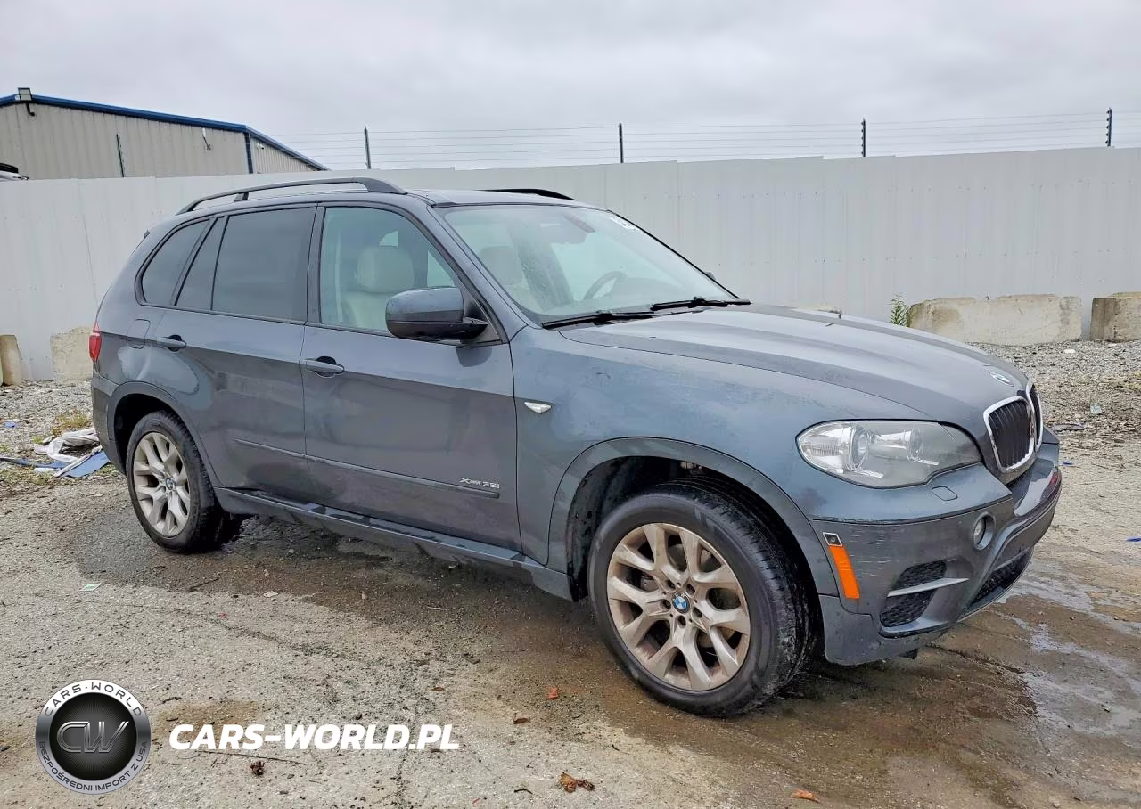 2013 BMW X5 xDrive35I VIN:5UXZV4C58D0B03102 - 4
