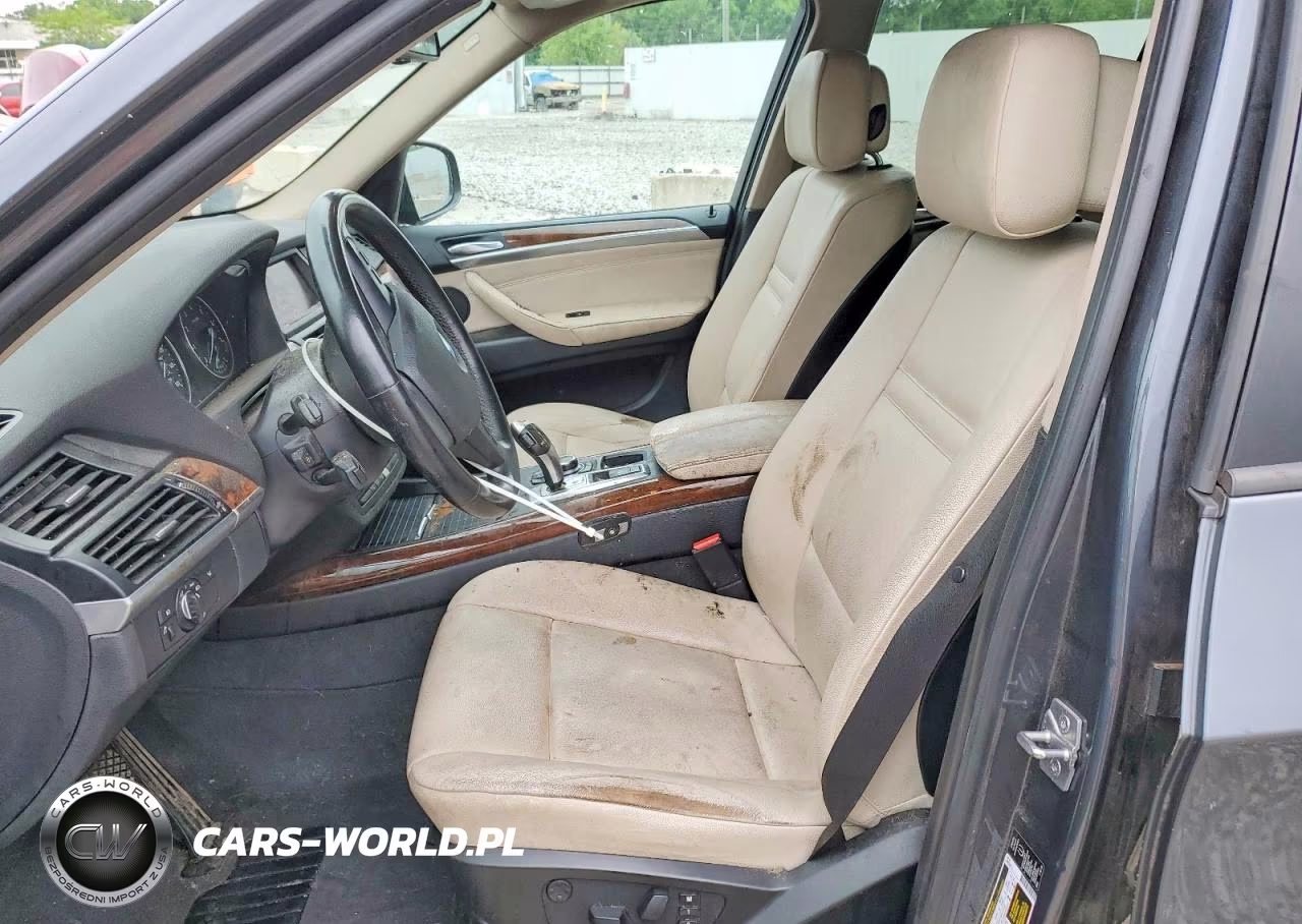 2013 BMW X5 xDrive35I VIN:5UXZV4C58D0B03102 - 7