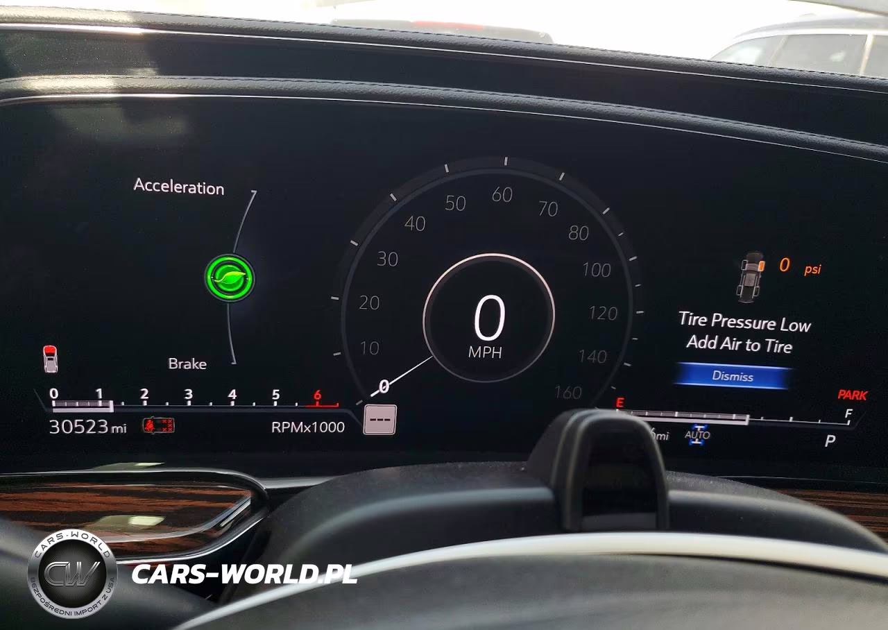 2024 Cadillac Escalade Premium Luxury VIN:1GYS4BKL5RR129936 - 9