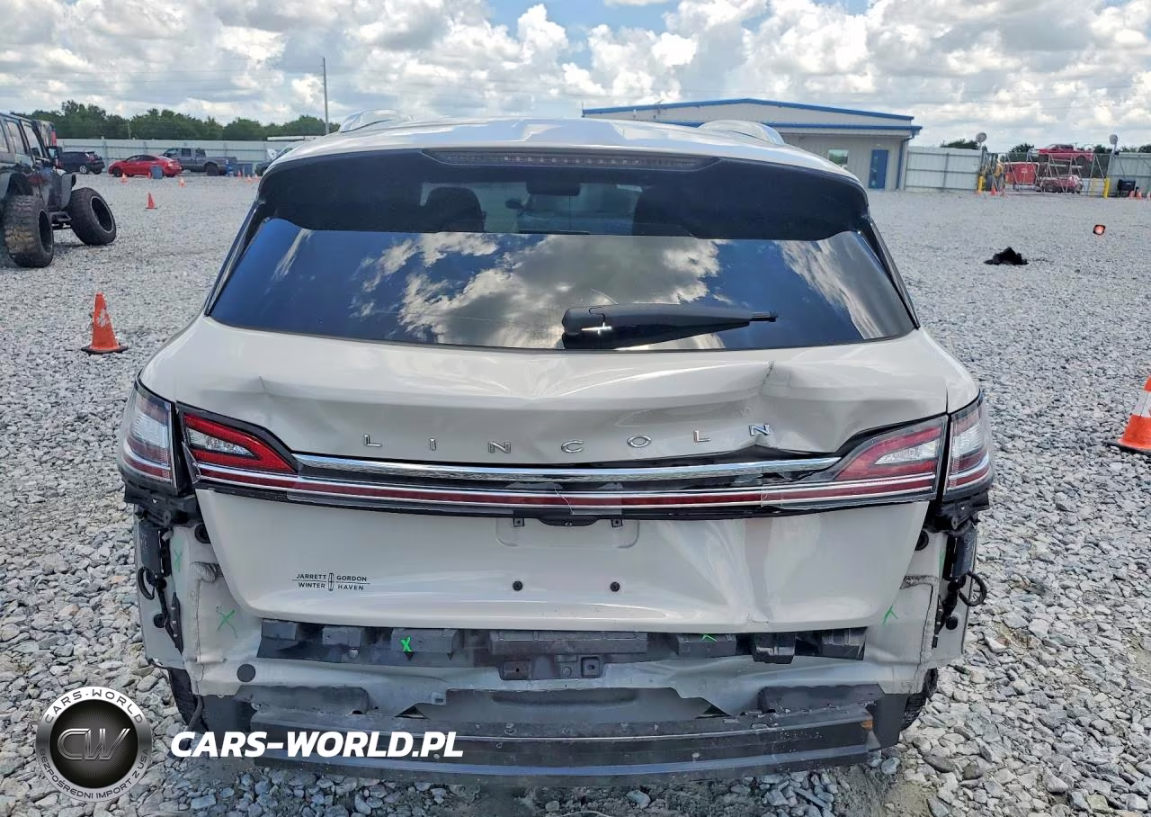 2021 Lincoln Nautilus VIN:2LMPJ6J91MBL10948 - 6
