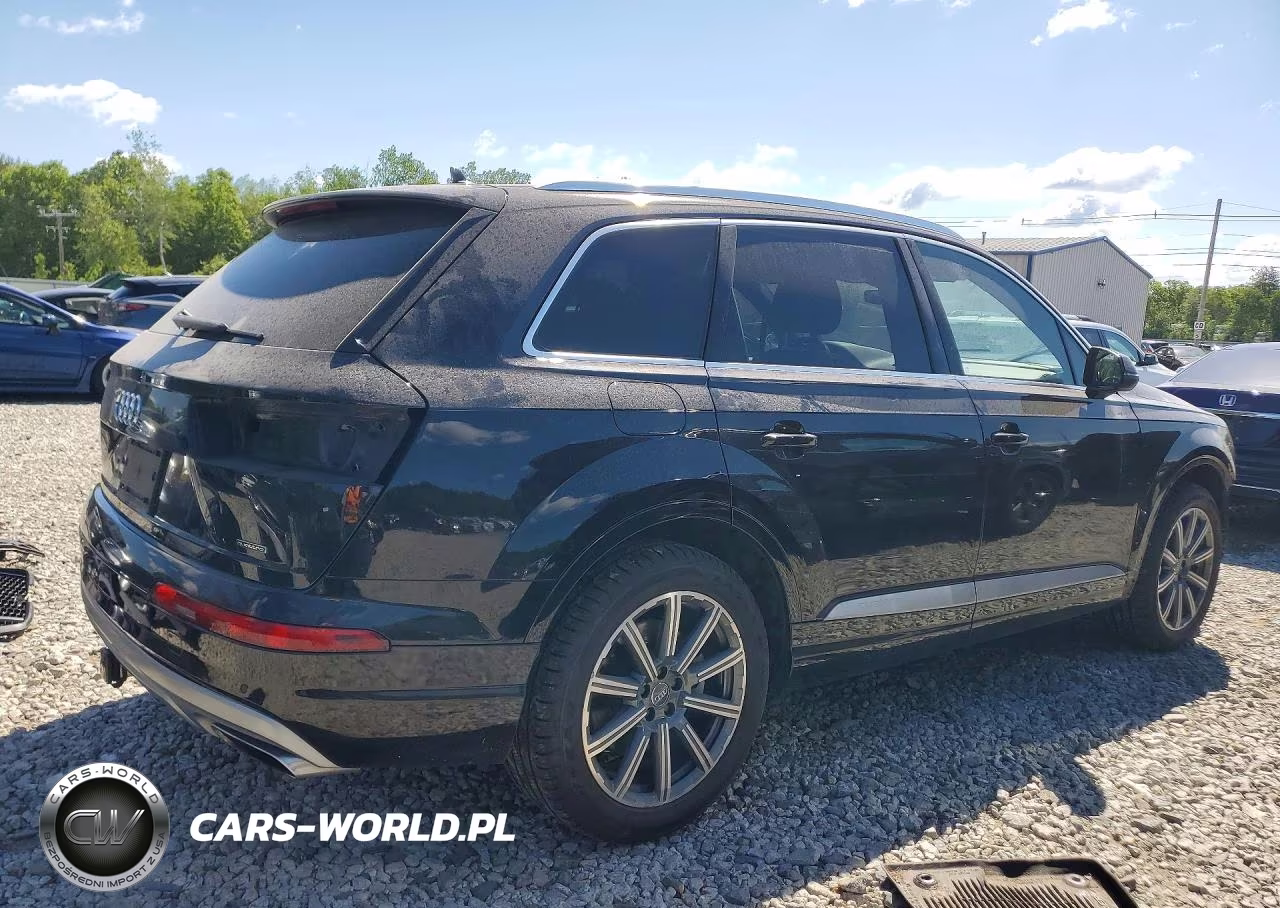 2018 Audi Q7 Premium Plus VIN:WA1LHAF76JD029300 - 3