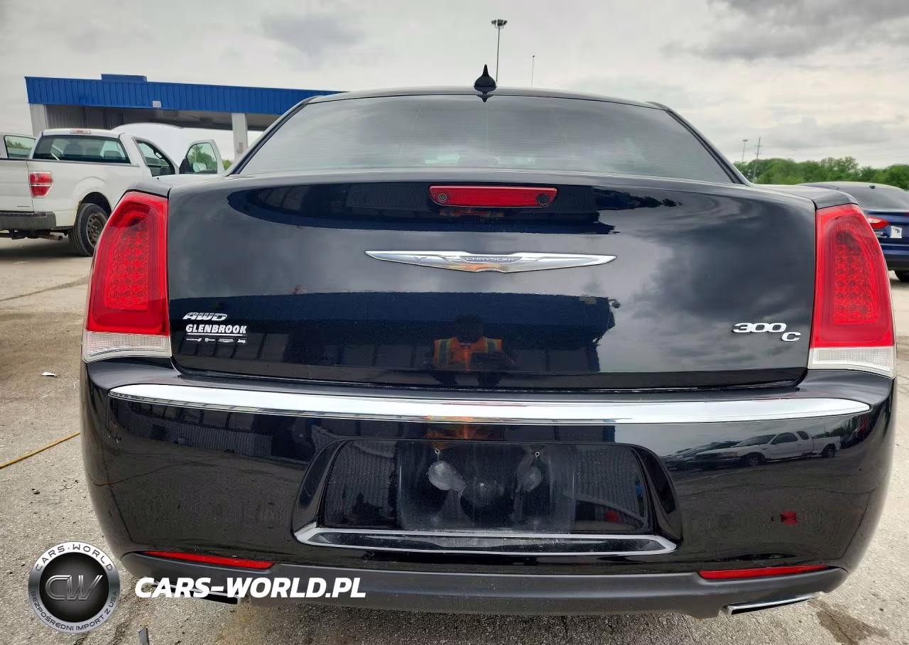 2016 Chrysler 300C VIN:2C3CCAKG5GH296065 - 6
