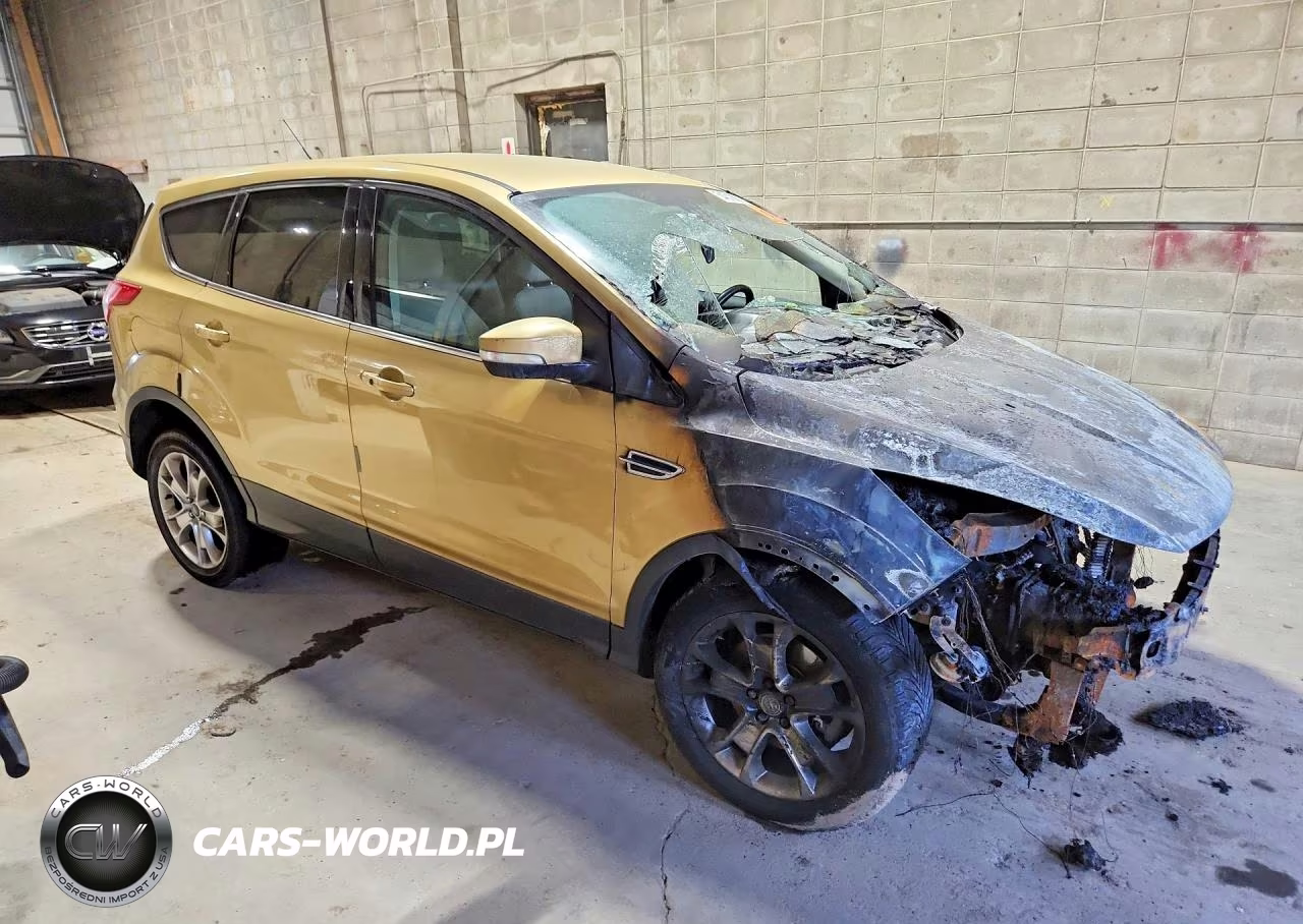 2014 Ford Escape Titanium VIN:1FMCU9J97EUC30391 - 4