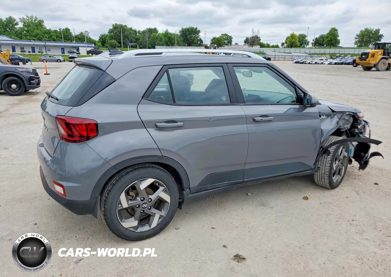 2021 Hyundai Venue Sel VIN:KMHRC8A35MU120571 - 3