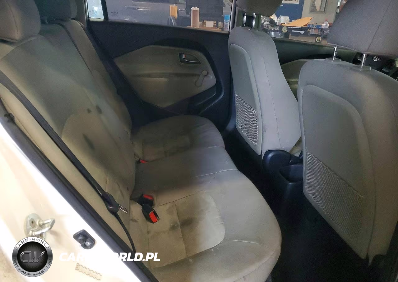 2017 Kia Rio Lx VIN:KNADM4A38H6012828 - 10