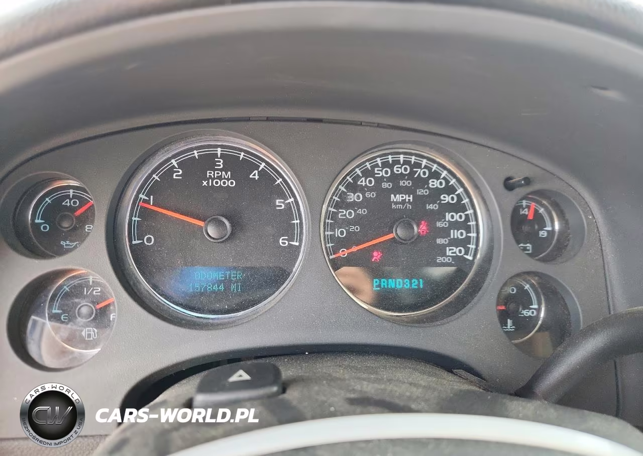 2008 Chevrolet Suburban K1500 Ls VIN:3GNFK16328G157538 - 9