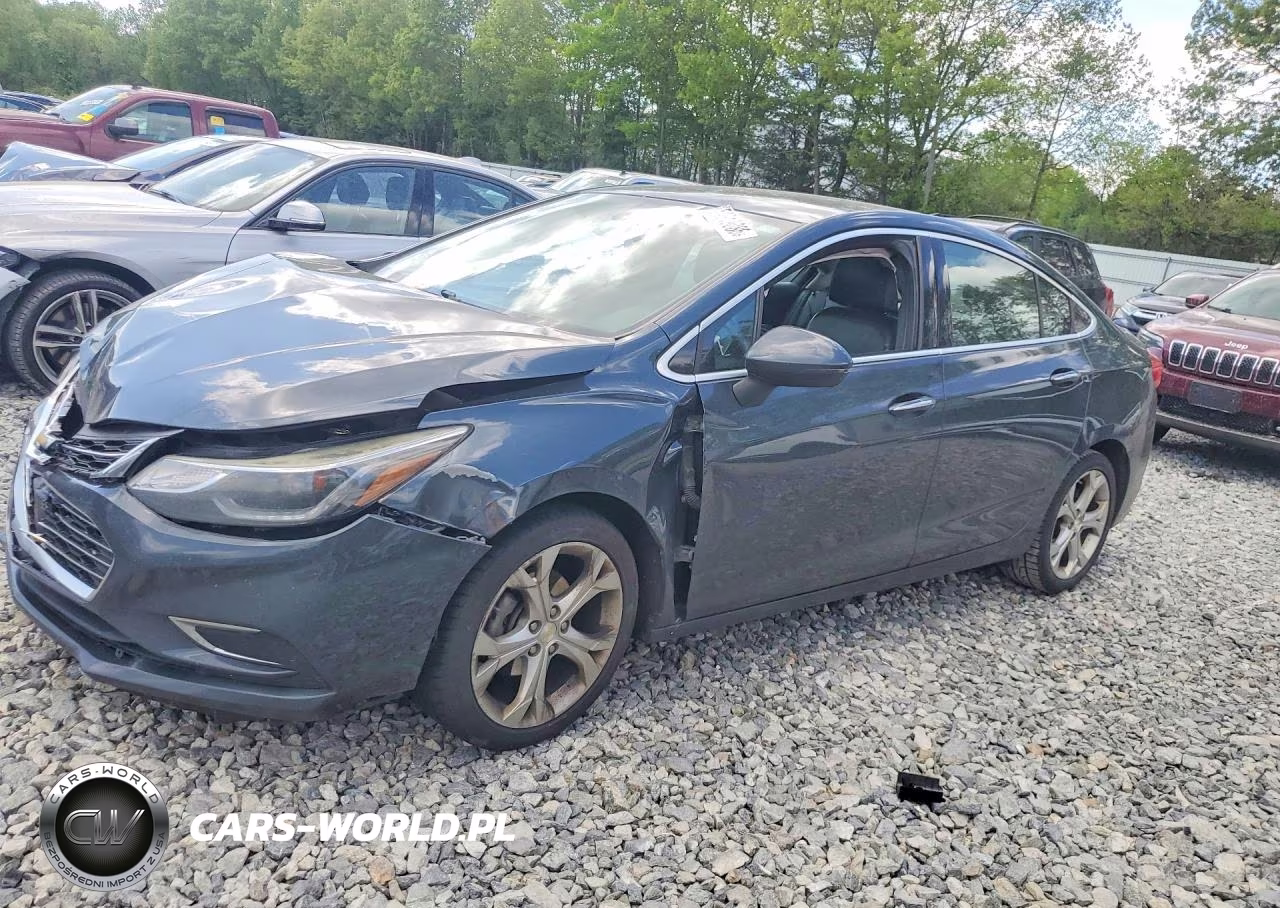 2018 Chevrolet Cruze Premier – zdjęcie 1 z 12