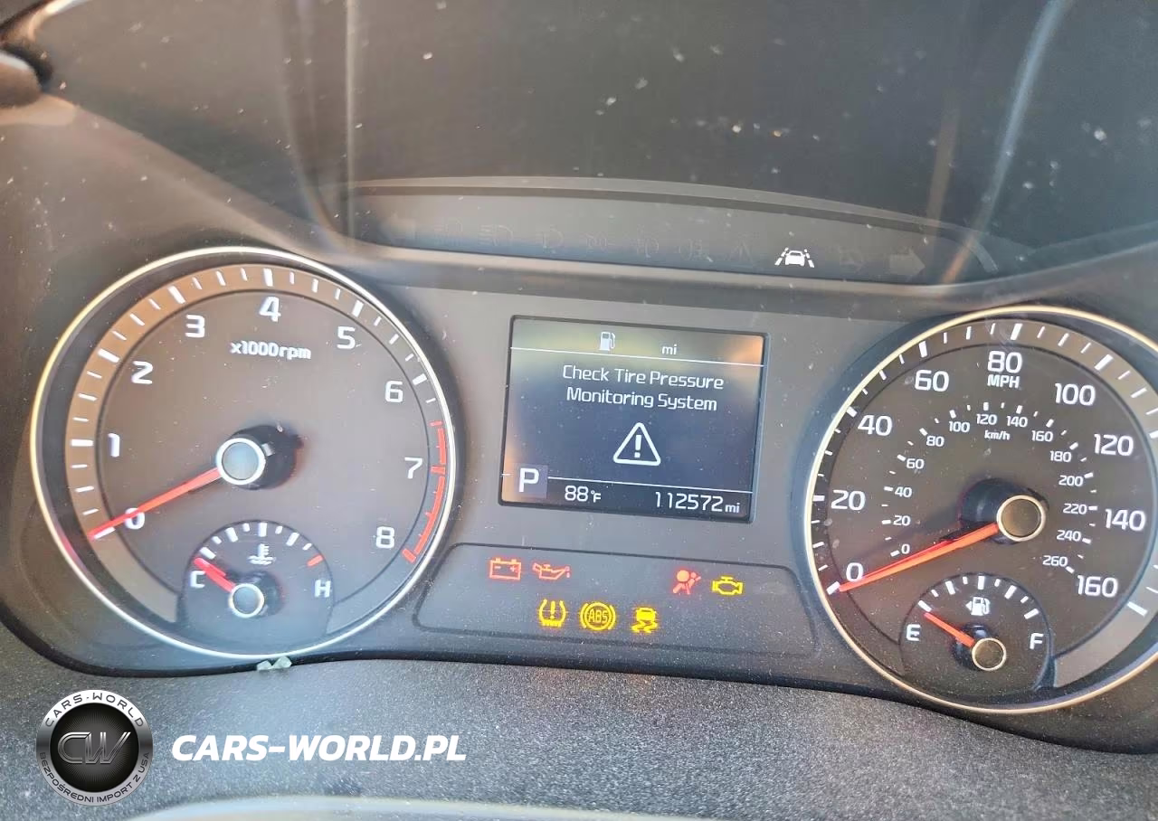 2020 Kia Forte Lxs VIN:3KPF24AD4LE185162 - 9