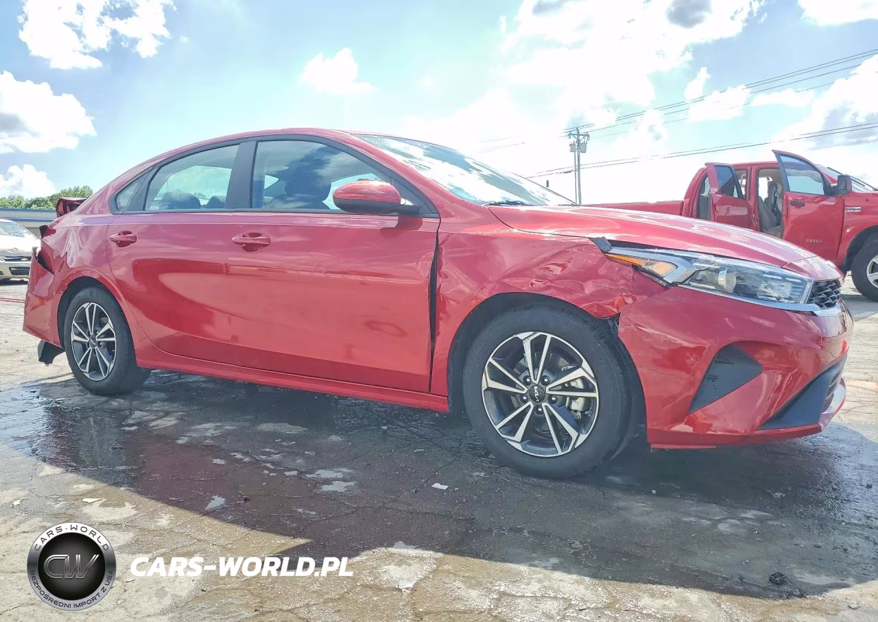 2024 Kia Forte Lxs VIN:3KPF24AD4RE775788 - 4