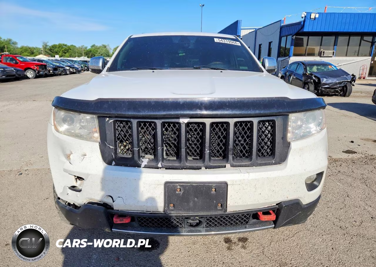 2013 Jeep Grand Cherokee Overland VIN:1C4RJFCT8DC555599 - 5