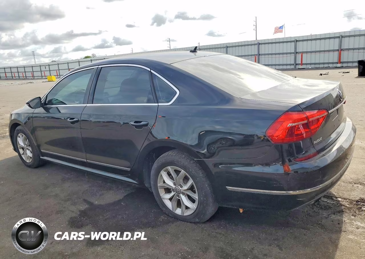 2016 Volkswagen Passat S VIN:1VWAS7A39GC035562 - 2